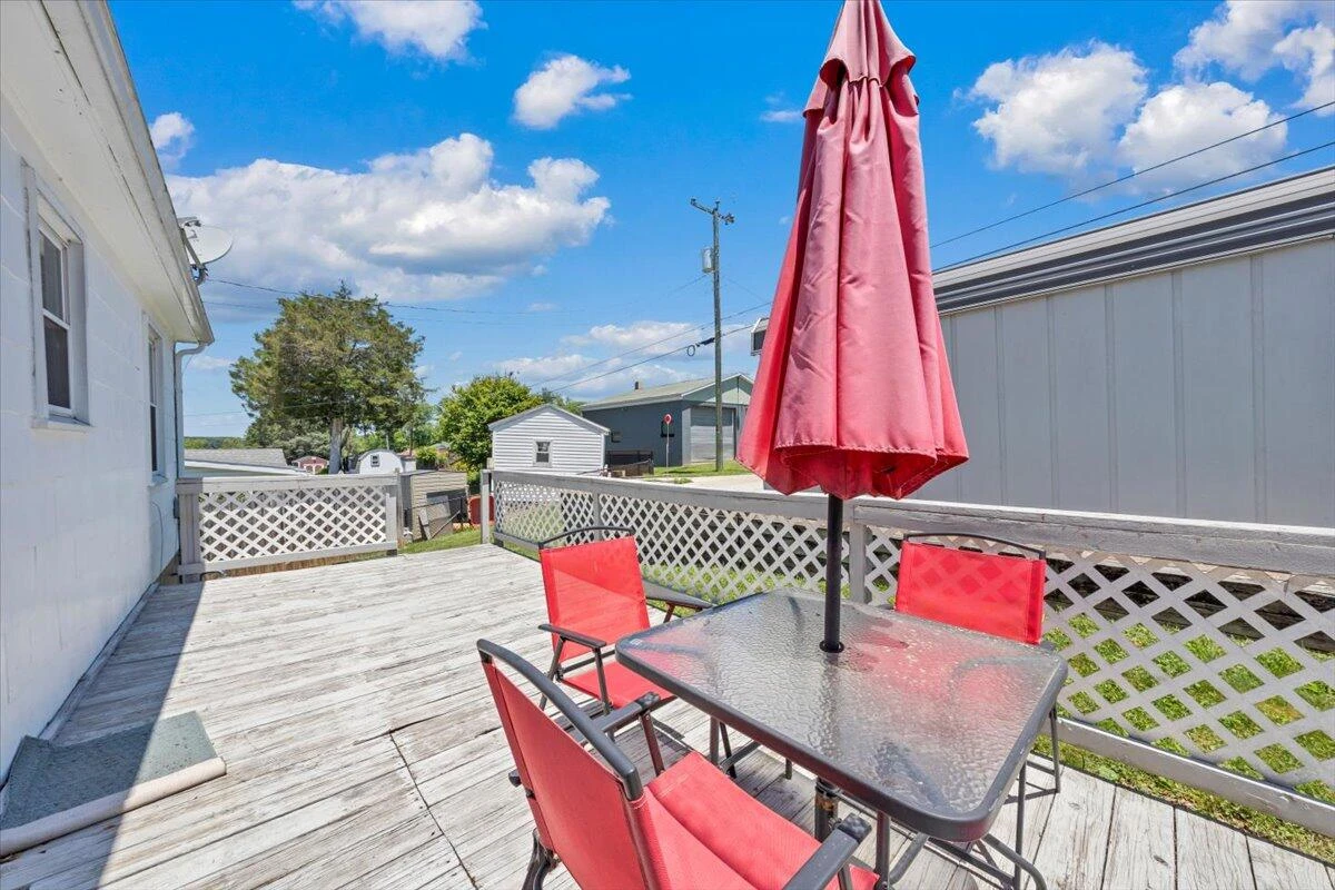 403 McCorkle DR - Photo 18