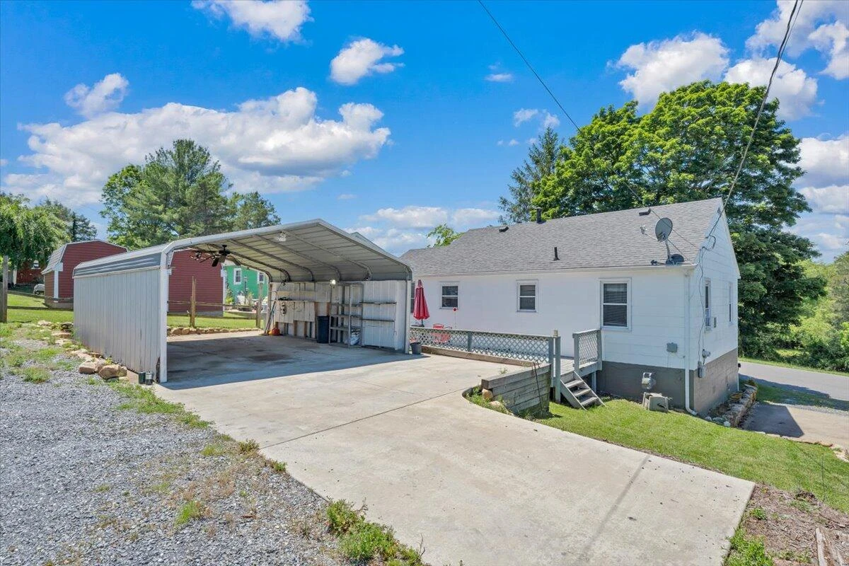 403 McCorkle DR - Photo 24