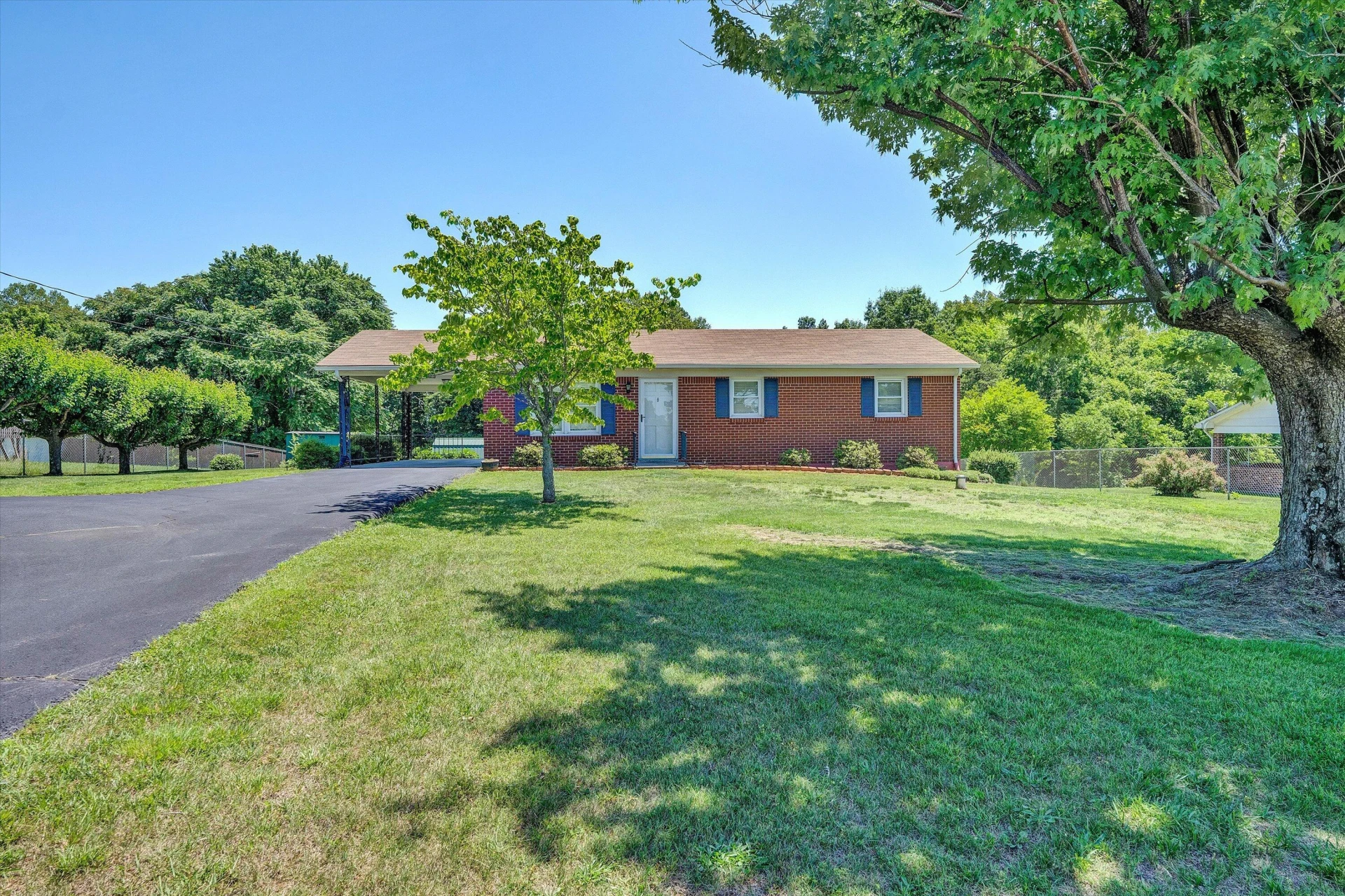 1196 Tripple Creek RD