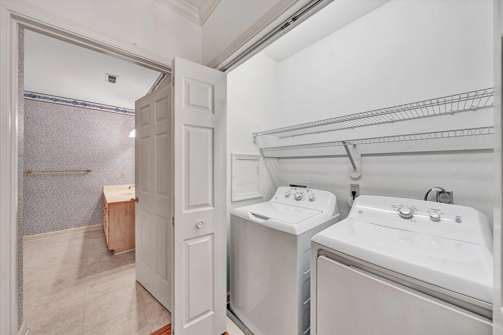 4825 Glen Ivy LN SW #APT 105 - Photo 10