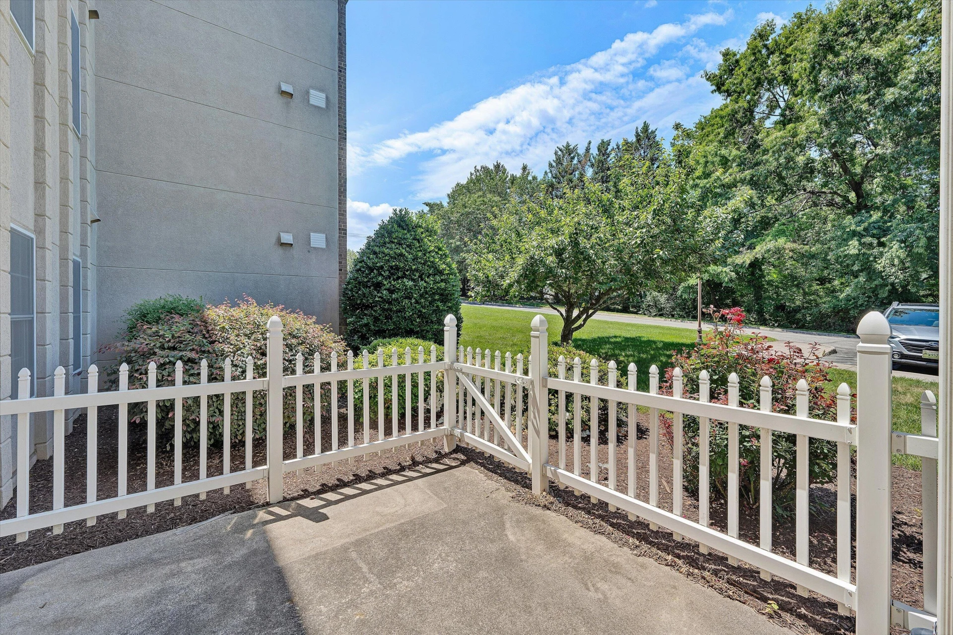 4825 Glen Ivy LN SW #APT 105 - Photo 19