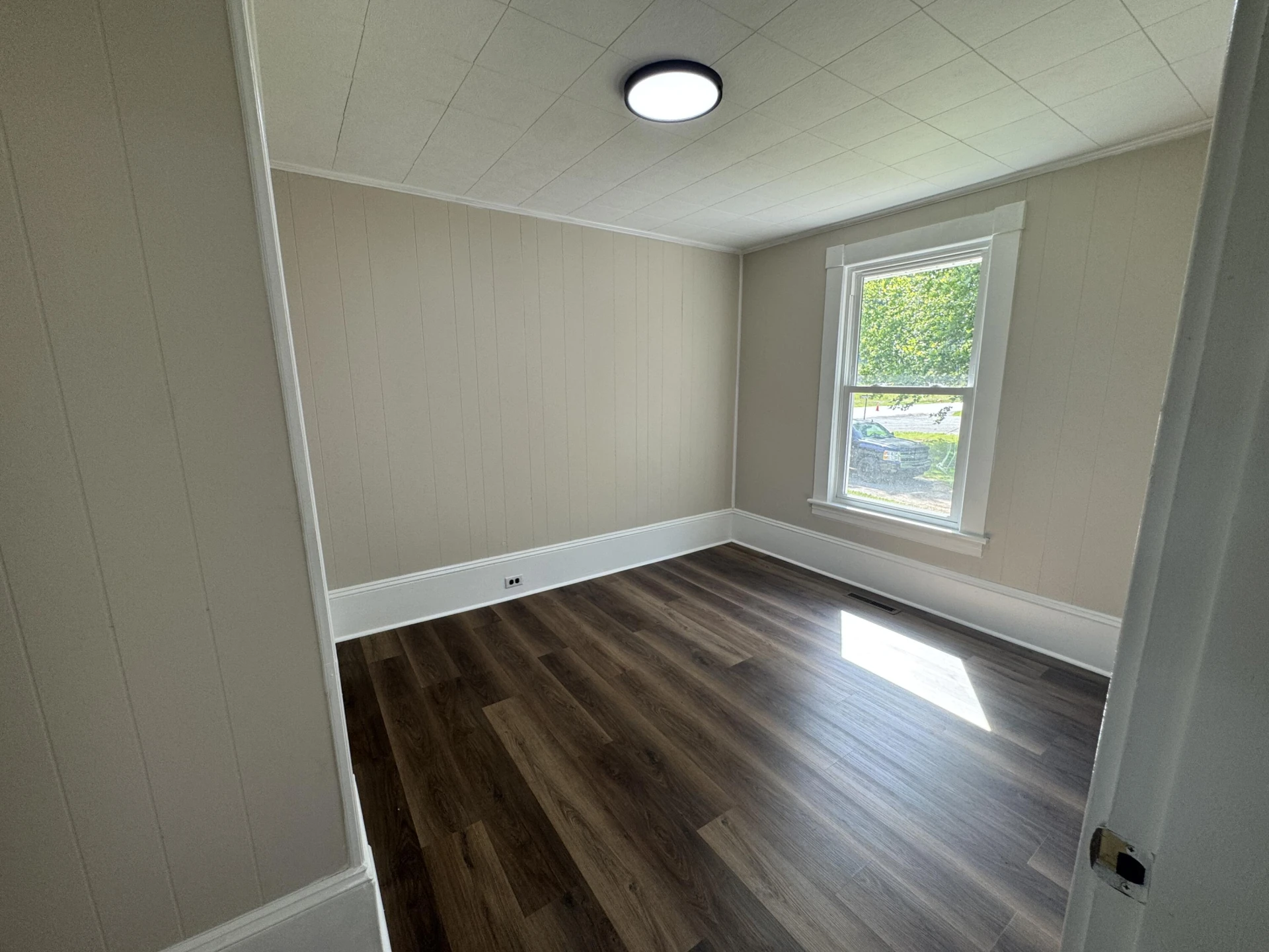 12820 W Lynchburg Salem - Photo 10