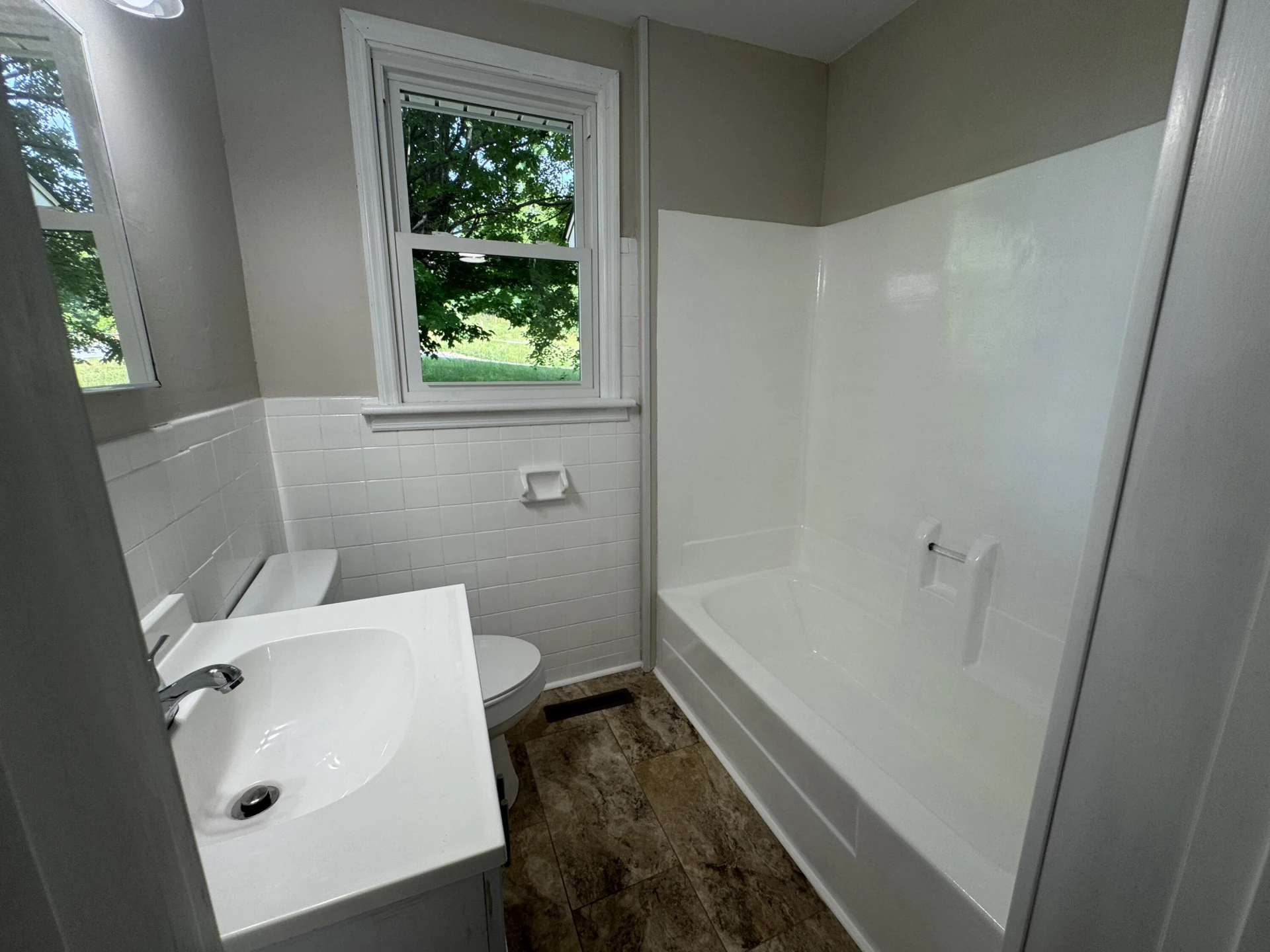 12820 W Lynchburg Salem - Photo 17