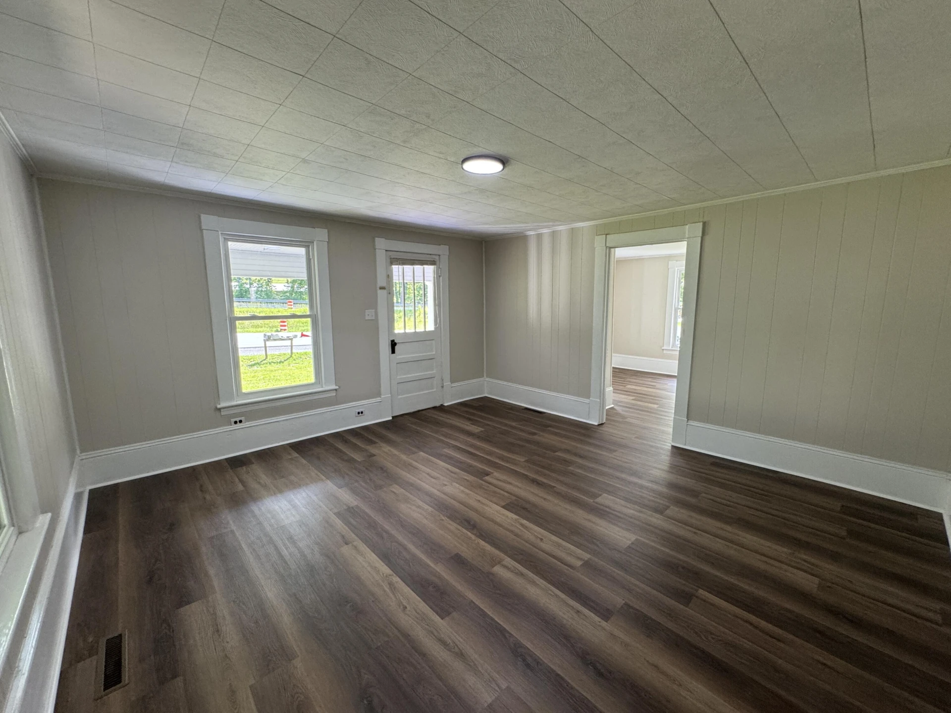 12820 W Lynchburg Salem - Photo 9