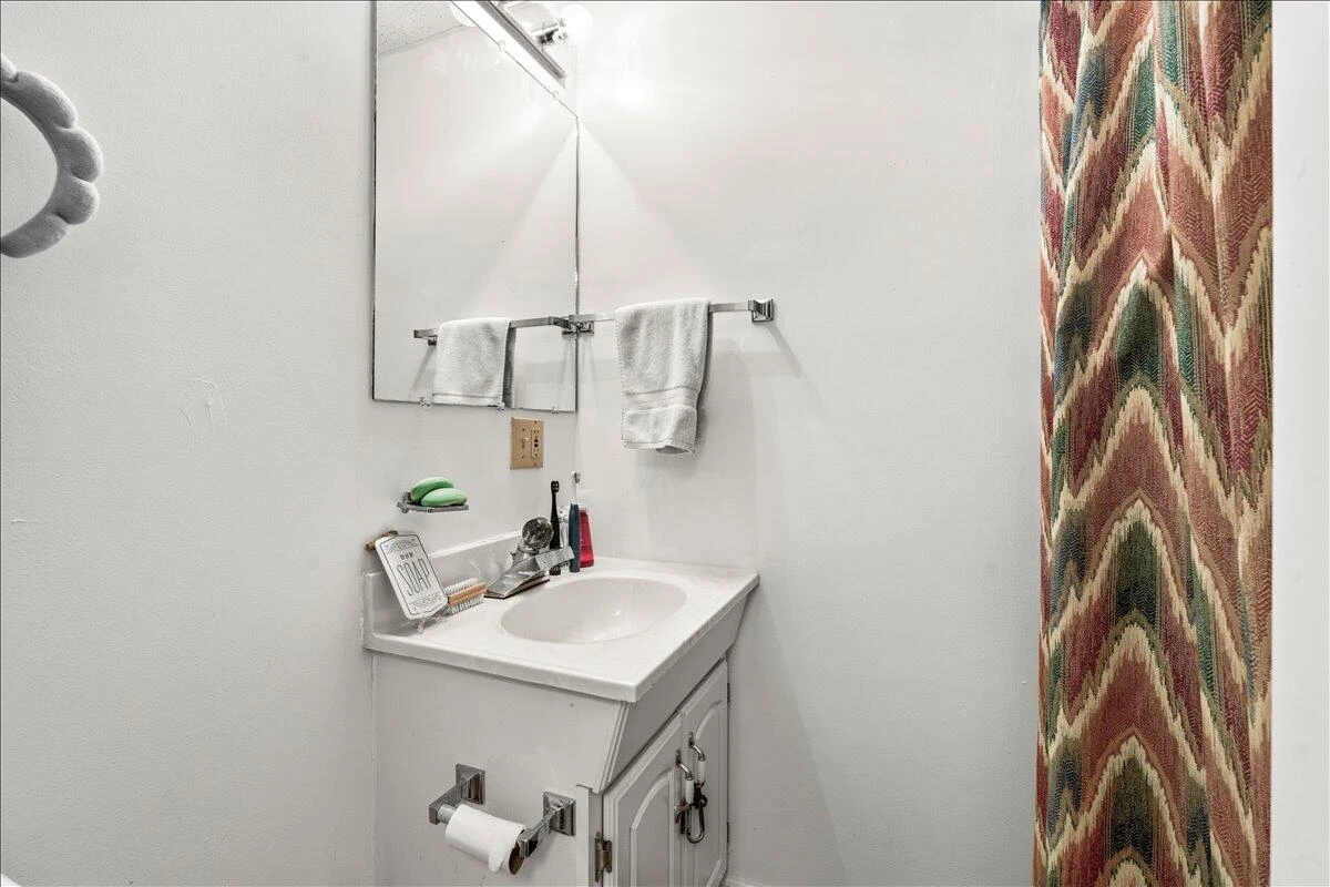 117 Greenbrier DR - Photo 14