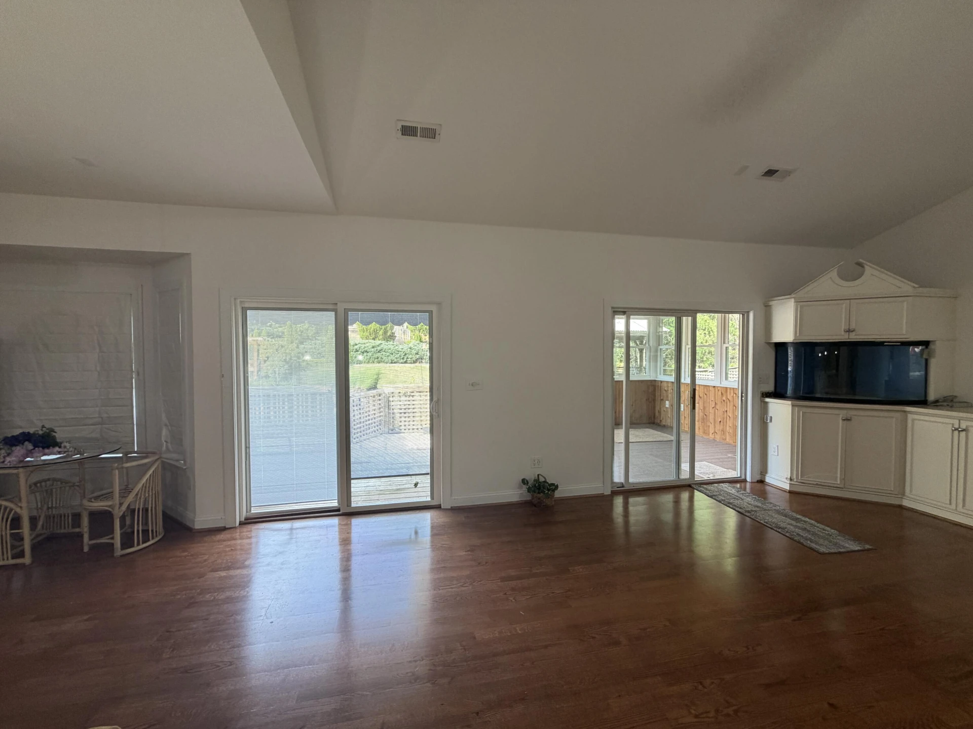 1308 Coronado DR - Photo 6