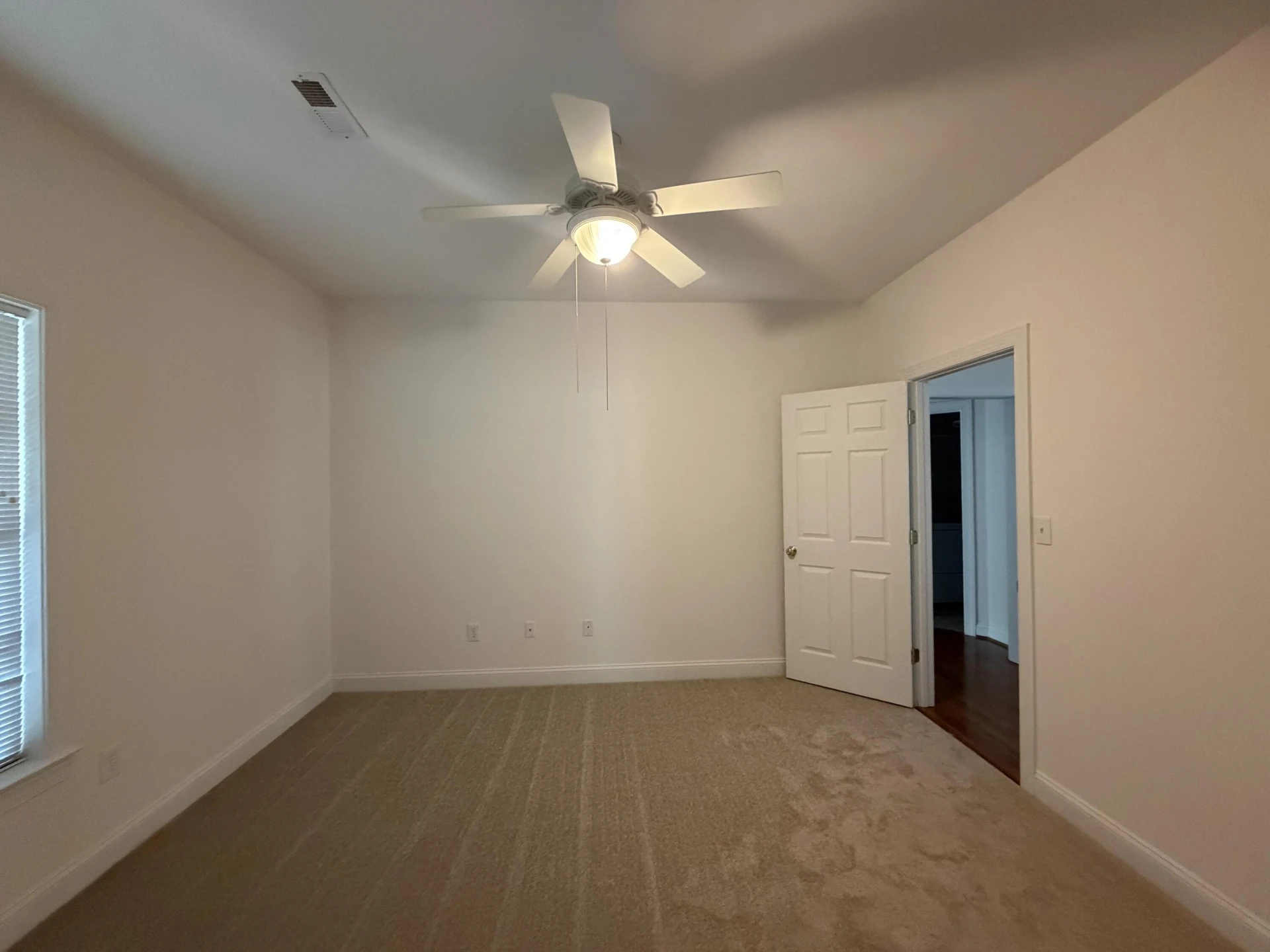 1308 Coronado DR - Photo 7