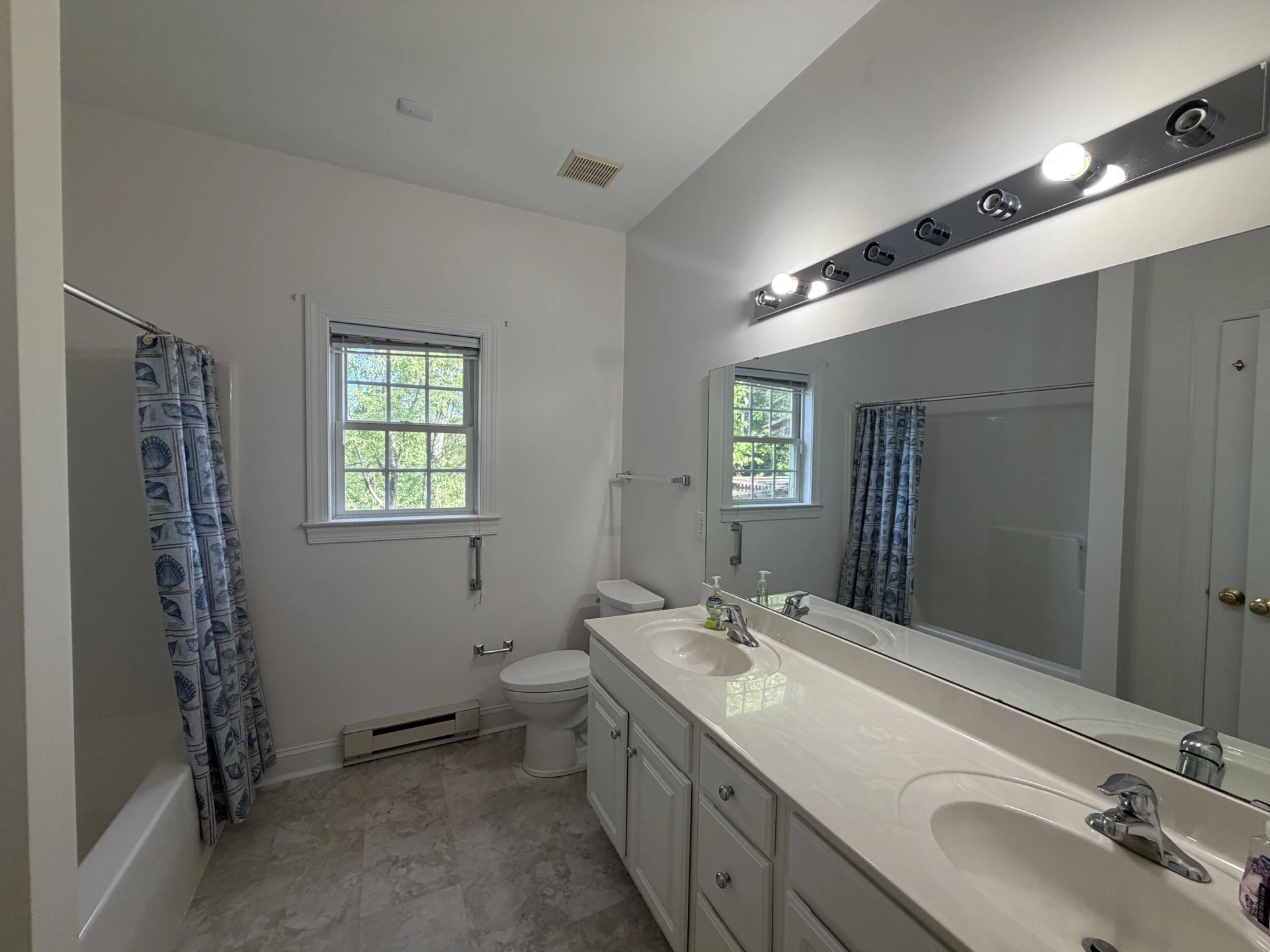 1308 Coronado DR - Photo 8