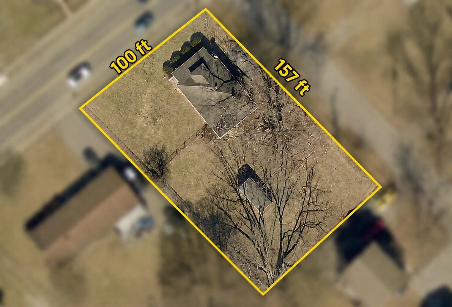 2619 King ST NE - Photo 2