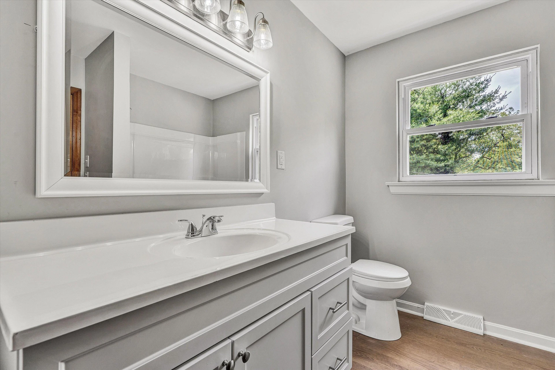 6066 Thornrose RD - Photo 16