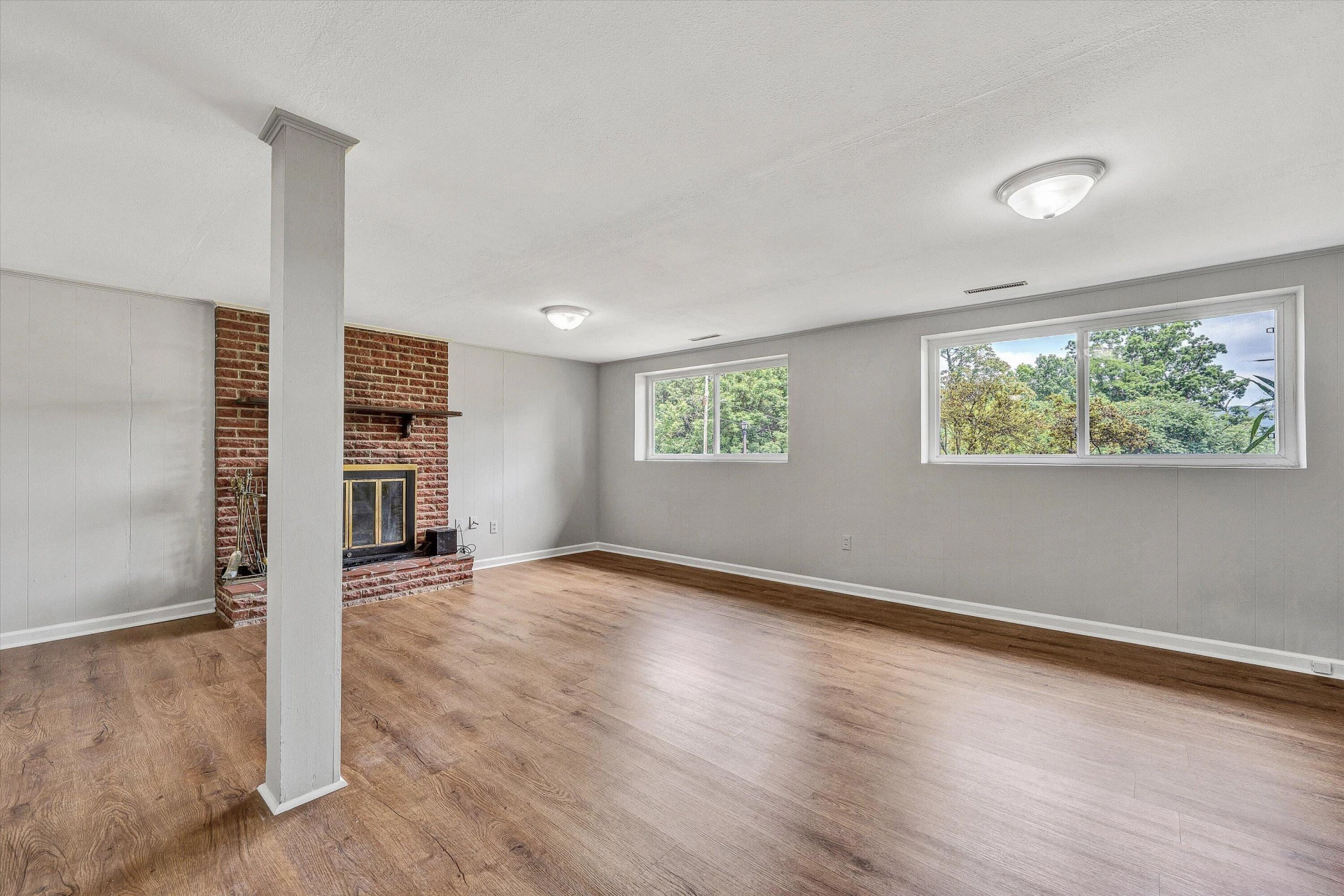 6066 Thornrose RD - Photo 20