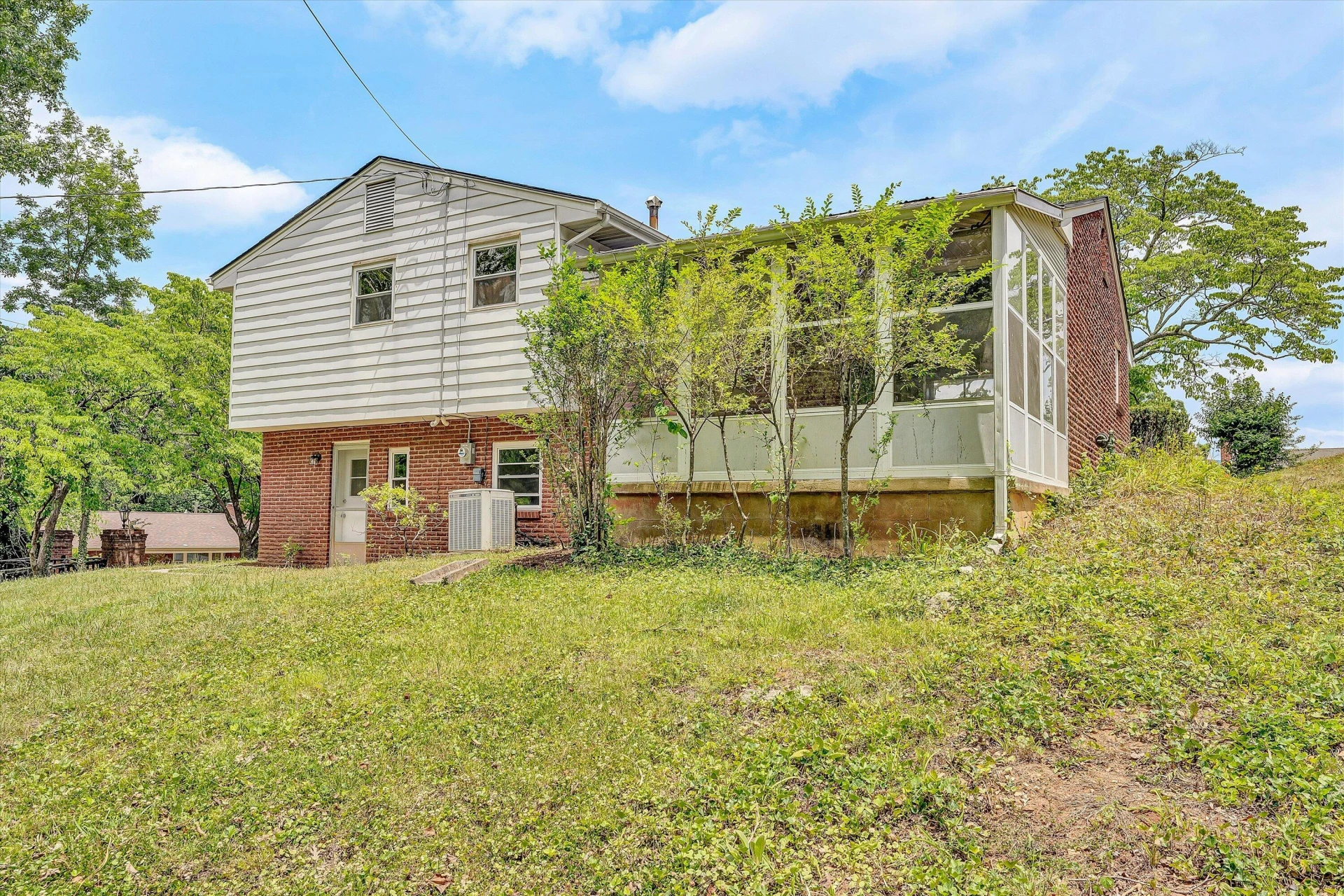 6066 Thornrose RD - Photo 27