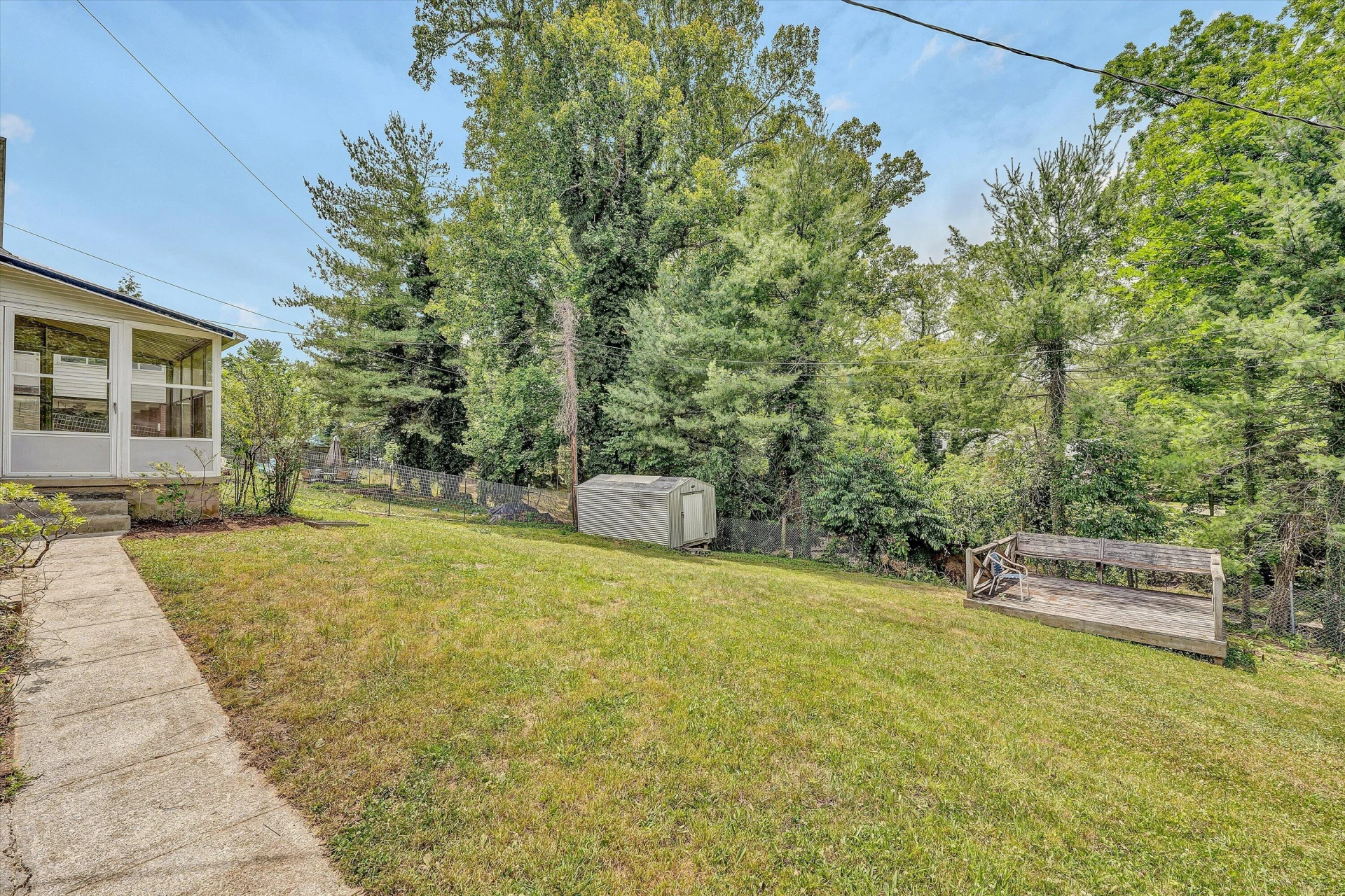 6066 Thornrose RD - Photo 28