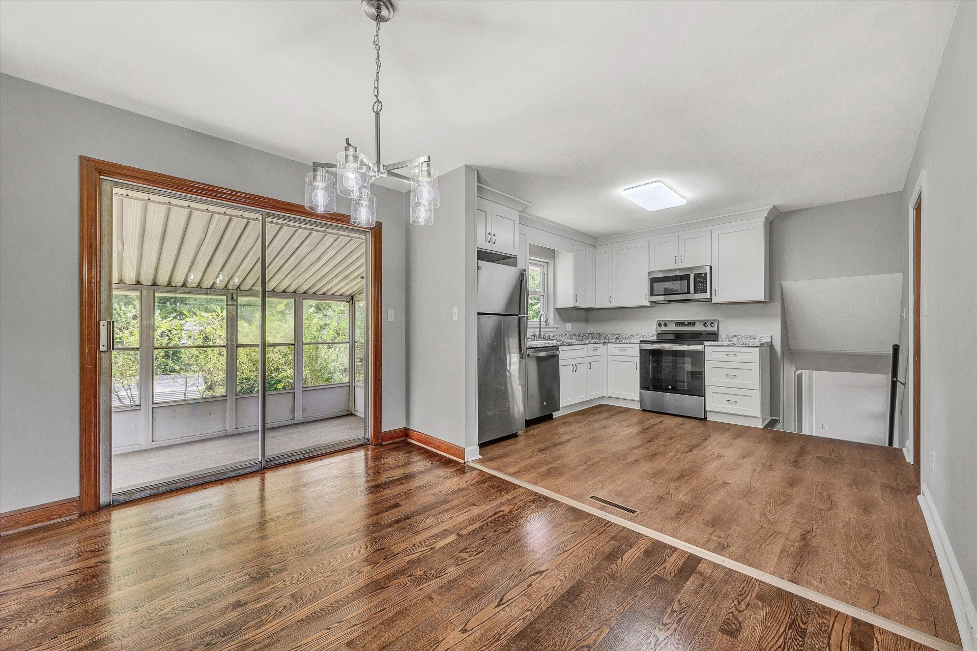 6066 Thornrose RD - Photo 8