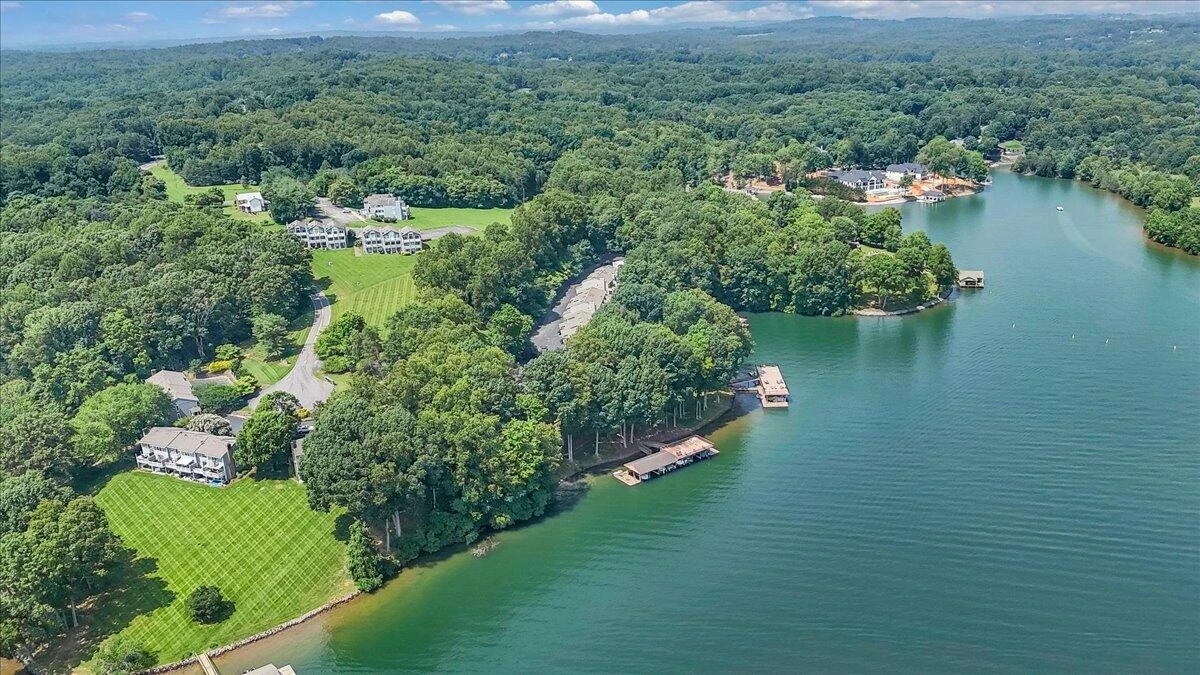 60 Windlass Pointe DR - Photo 10