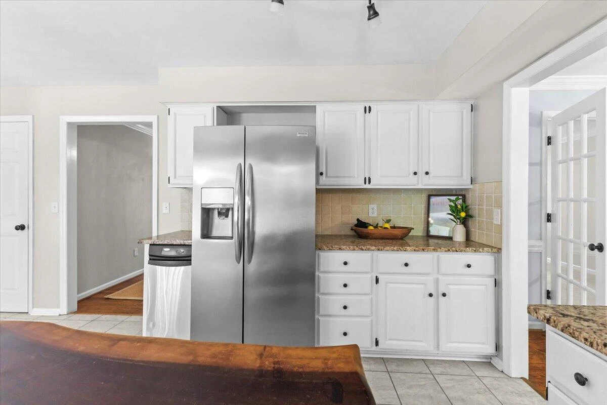 4300 Kings Chase DR - Photo 15