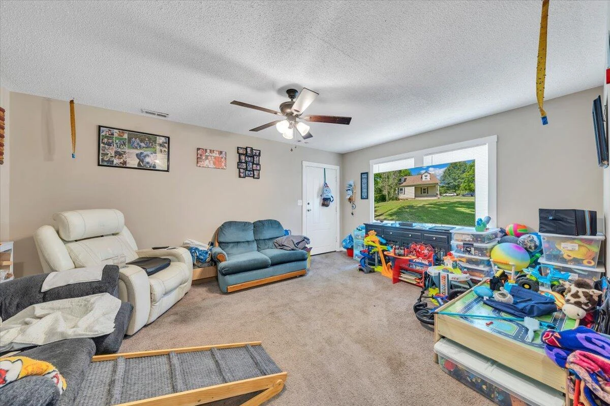 143 Tower RD - Photo 21