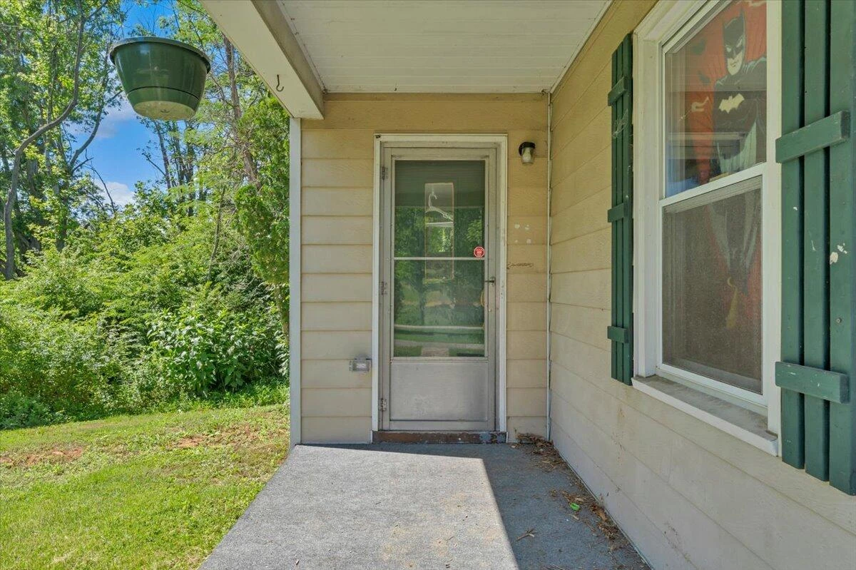 143 Tower RD - Photo 5