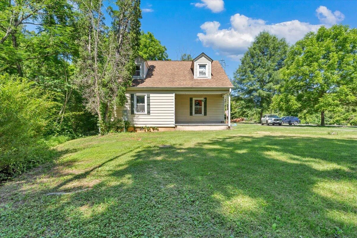 143 Tower RD - Photo 6
