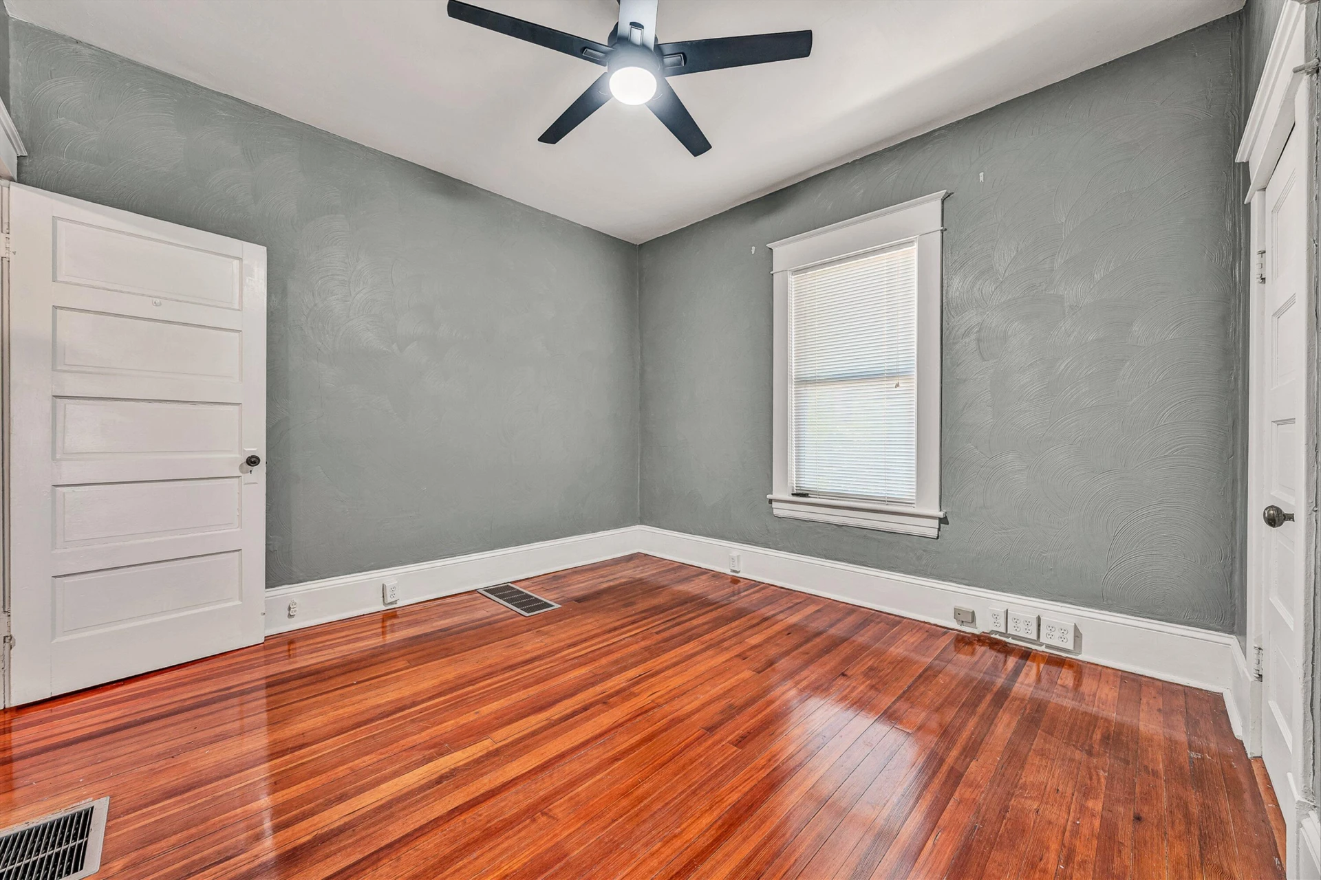 1403 S Colorado ST - Photo 11