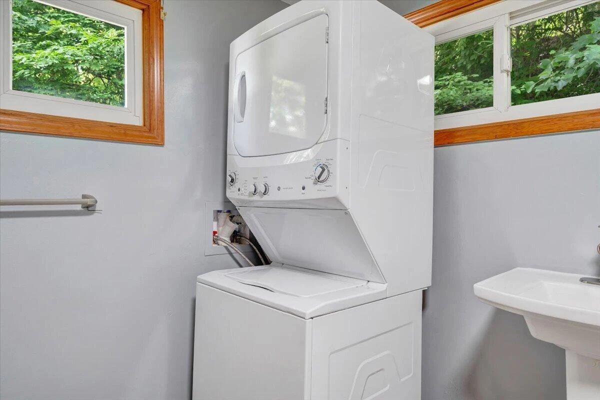 2215 Wildwood RD - Photo 17