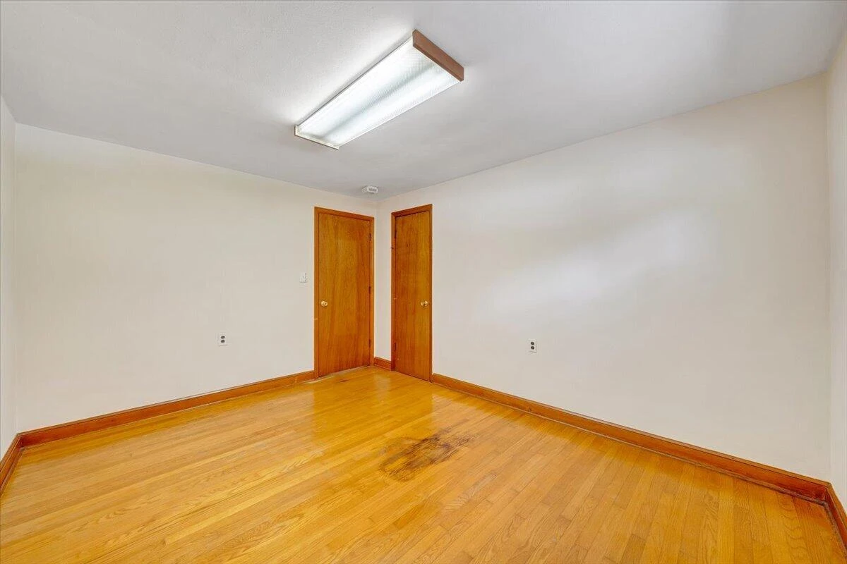 2215 Wildwood RD - Photo 20