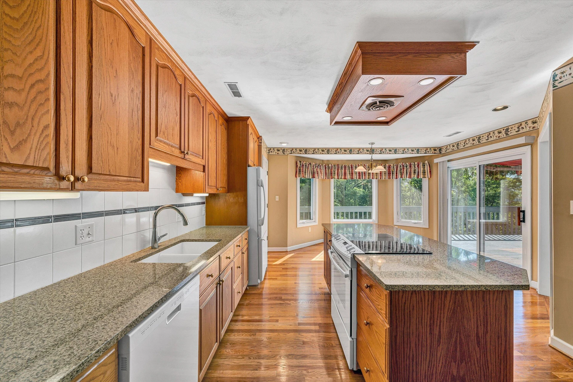 6595 Pencheck CIR - Photo 13
