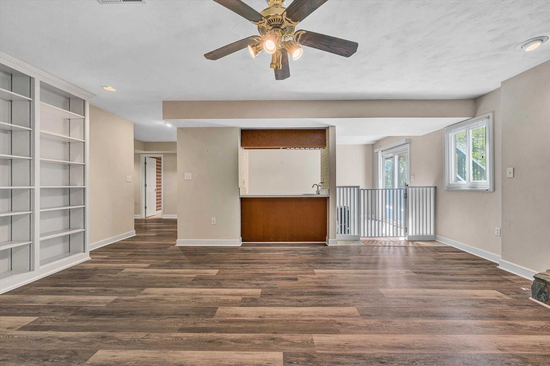 6595 Pencheck CIR - Photo 32