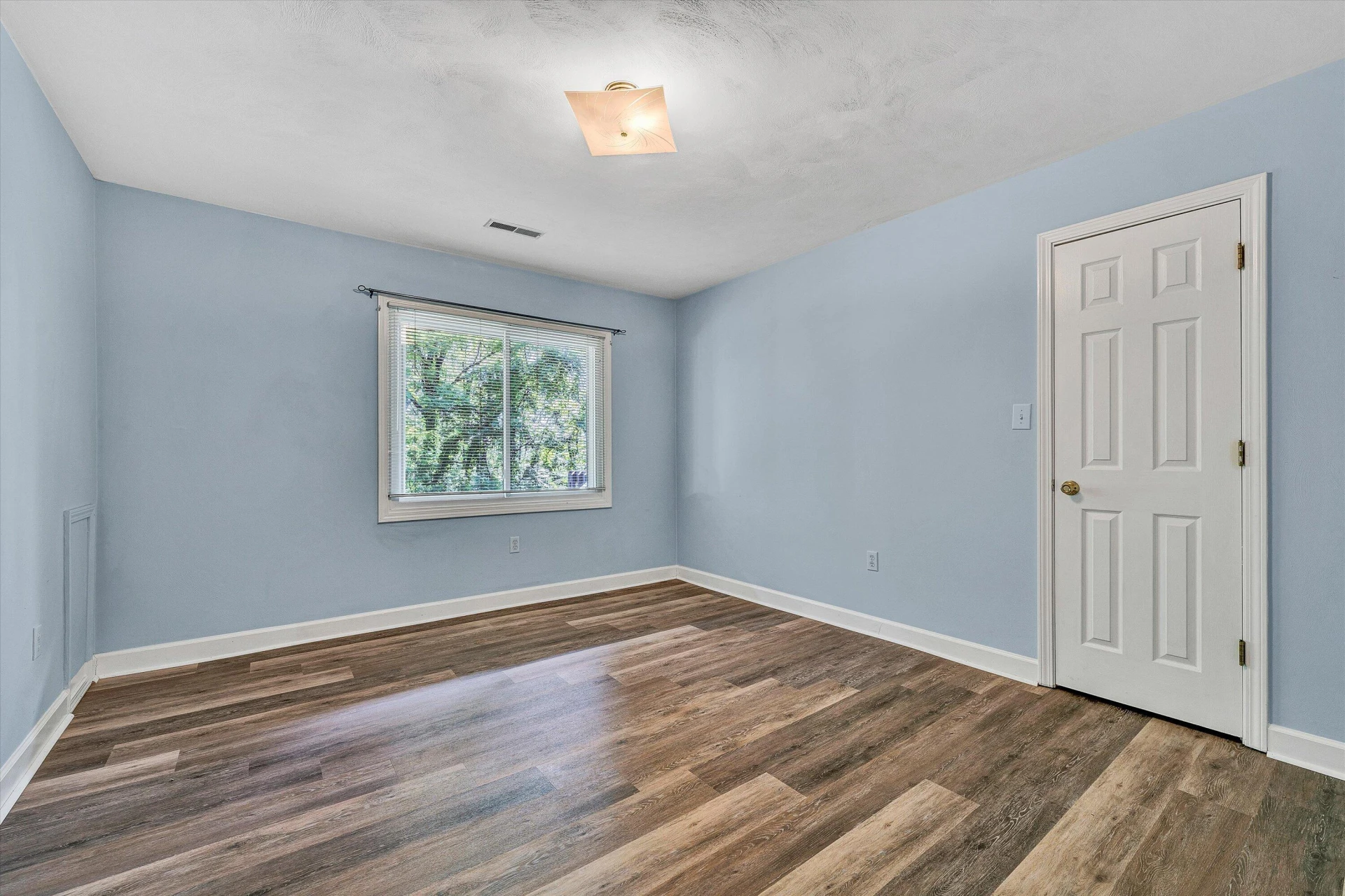 6595 Pencheck CIR - Photo 35