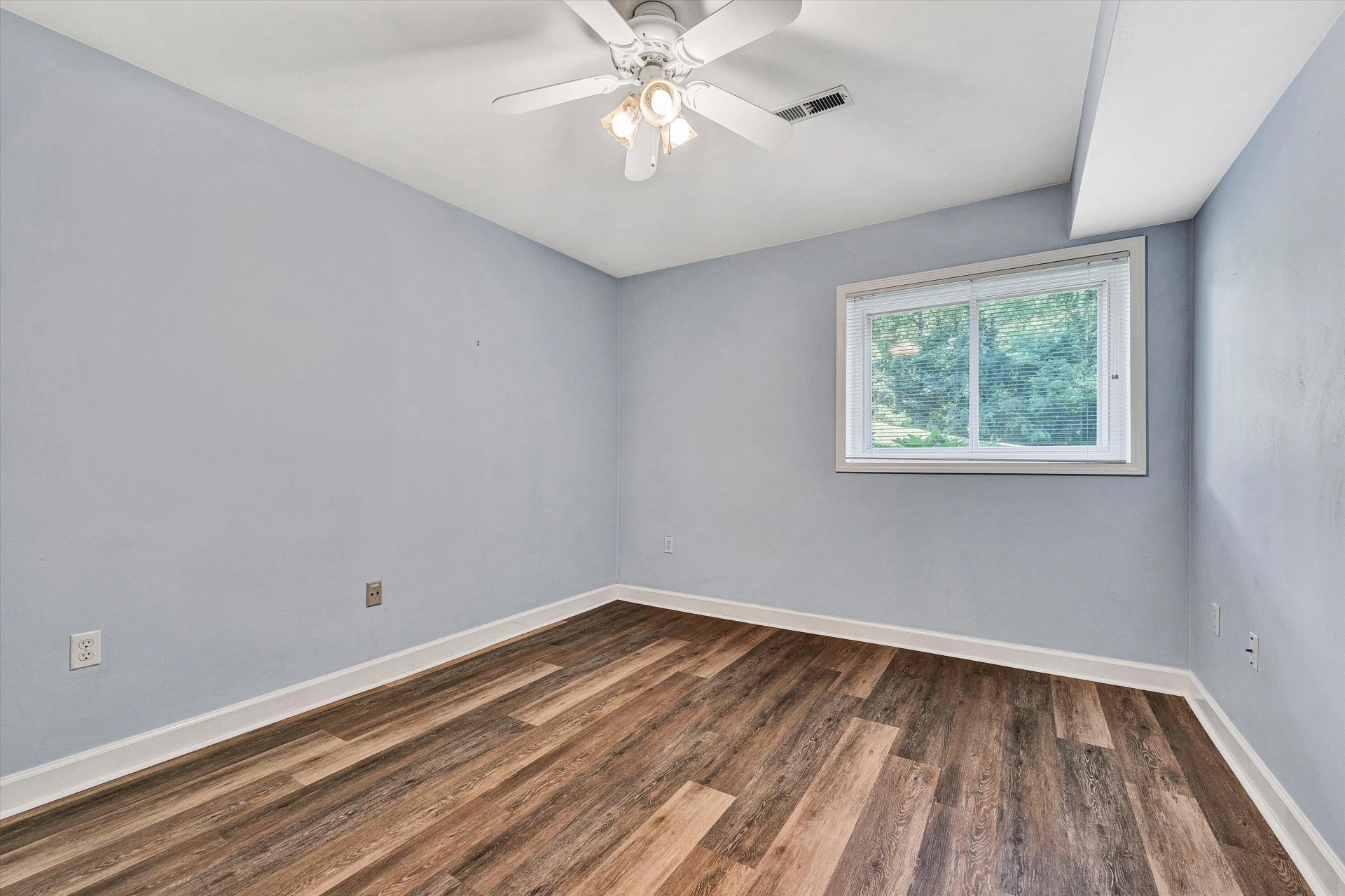 6595 Pencheck CIR - Photo 39