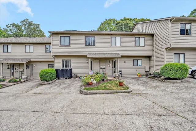 219 Shoreline Marina CIR