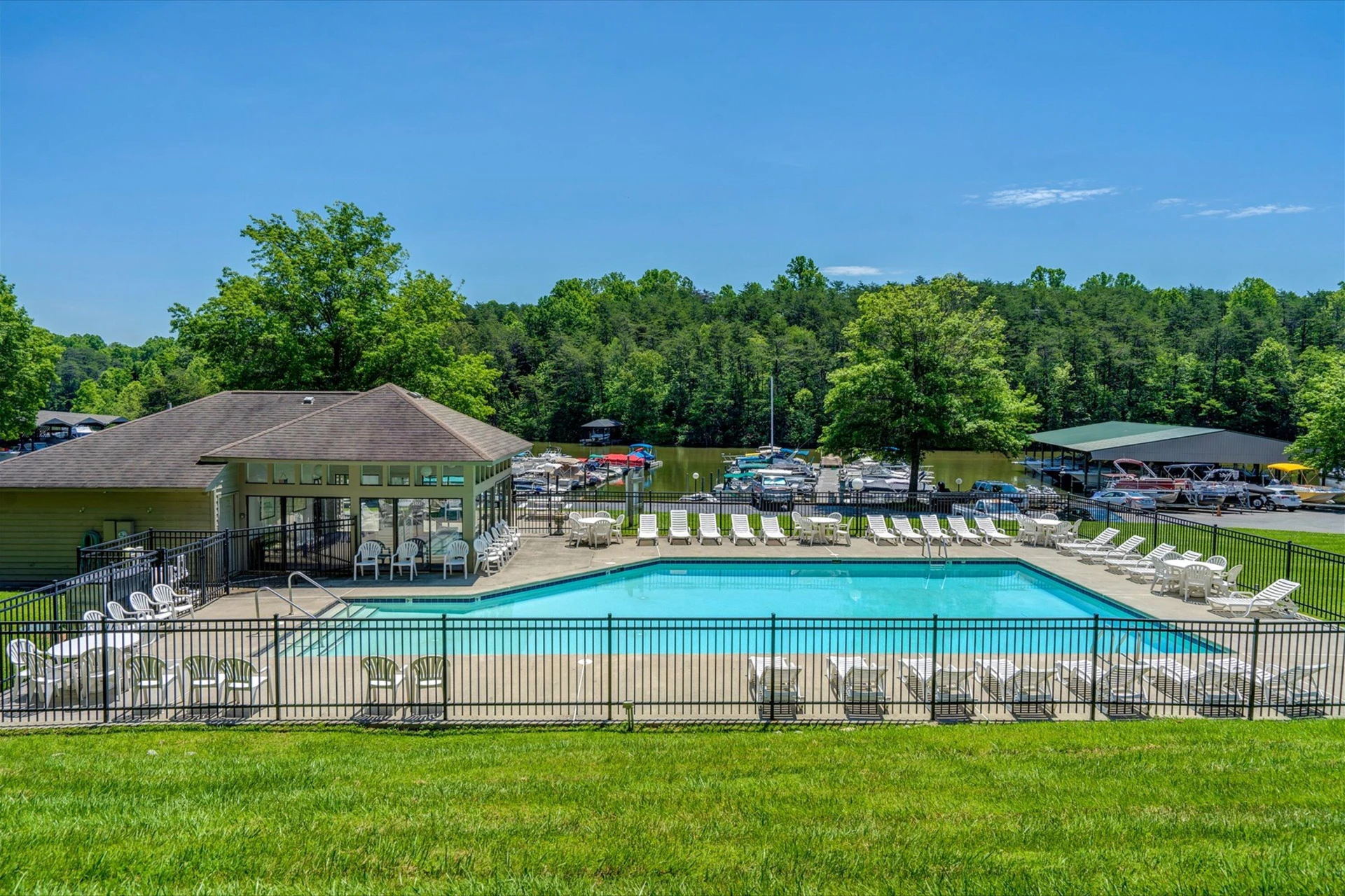 219 Shoreline Marina CIR #121 - Photo 32