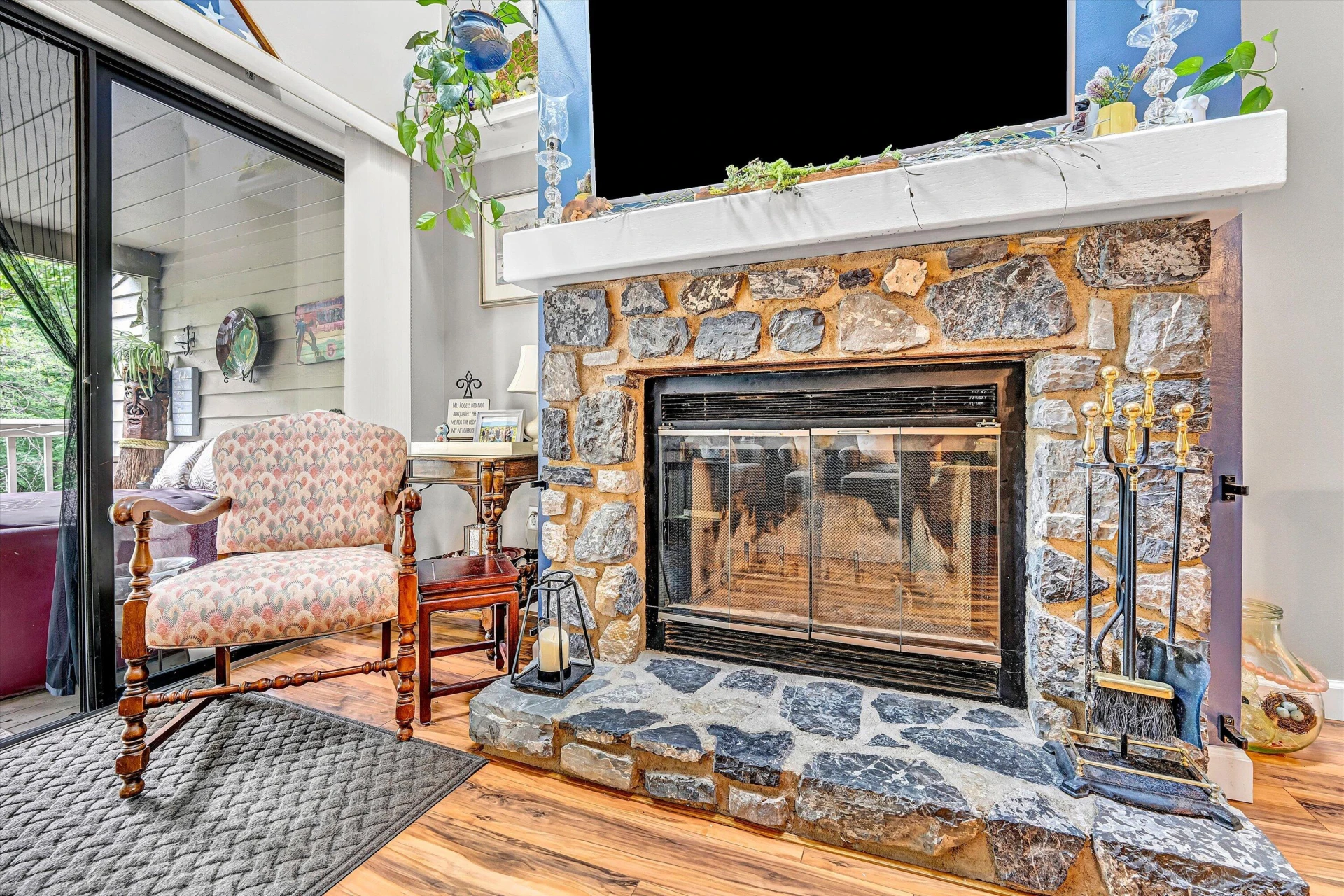 219 Shoreline Marina CIR #121 - Photo 6