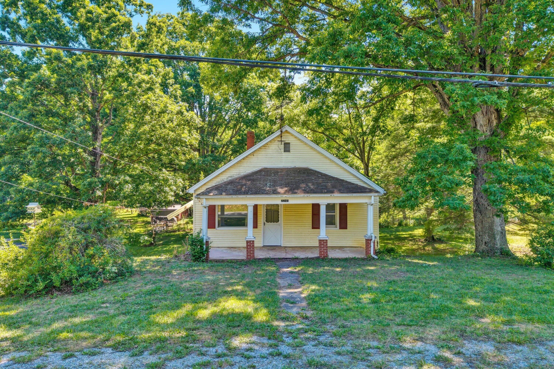 2241 Blue Ridge Springs RD