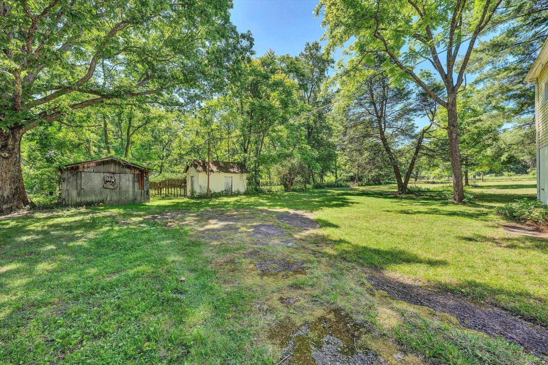 2241 Blue Ridge Springs RD - Photo 18