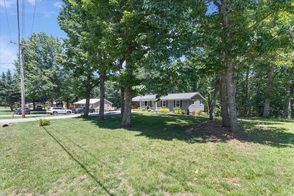 2013 Webster RD - Photo 2