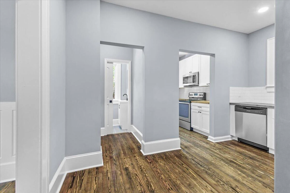 2827 Cumberland ST NW - Photo 12