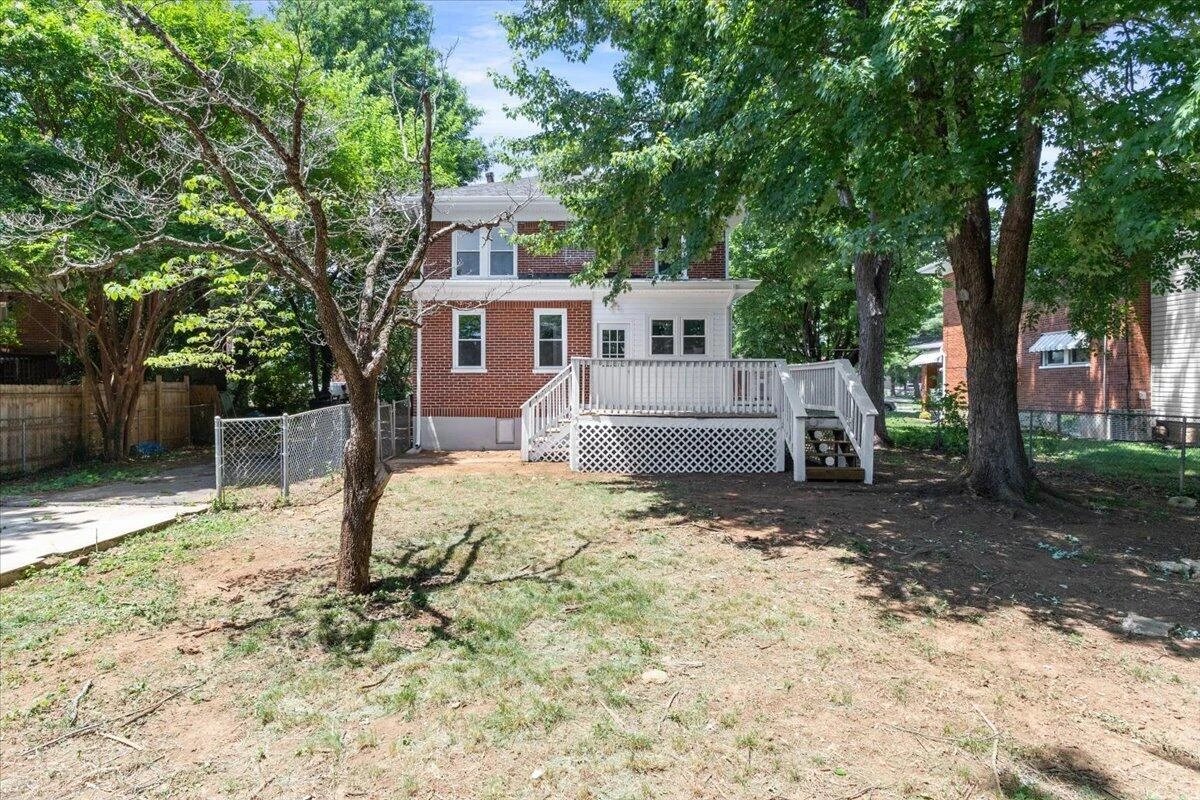 2827 Cumberland ST NW - Photo 21