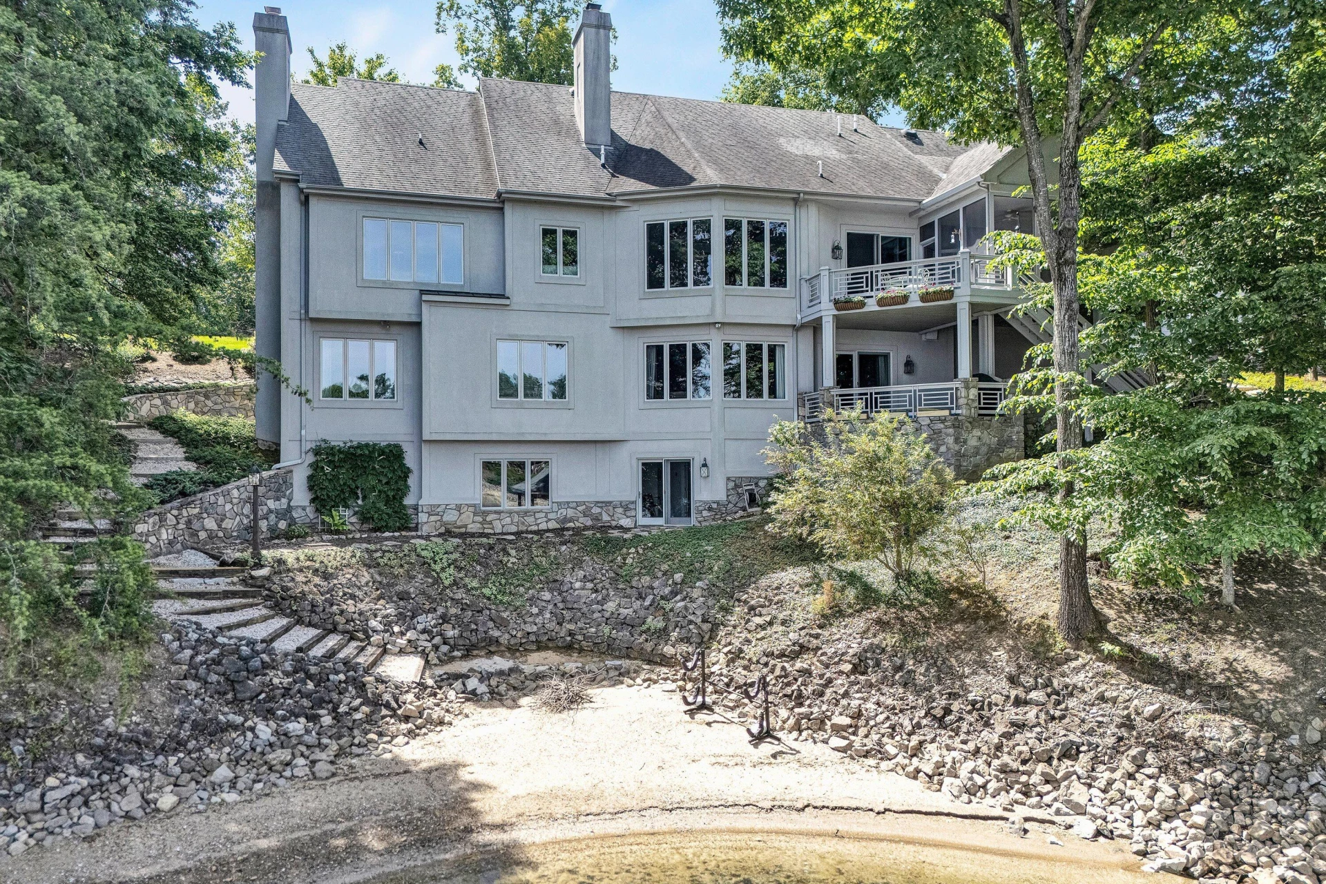 315 Upland Shores DR - Photo 3