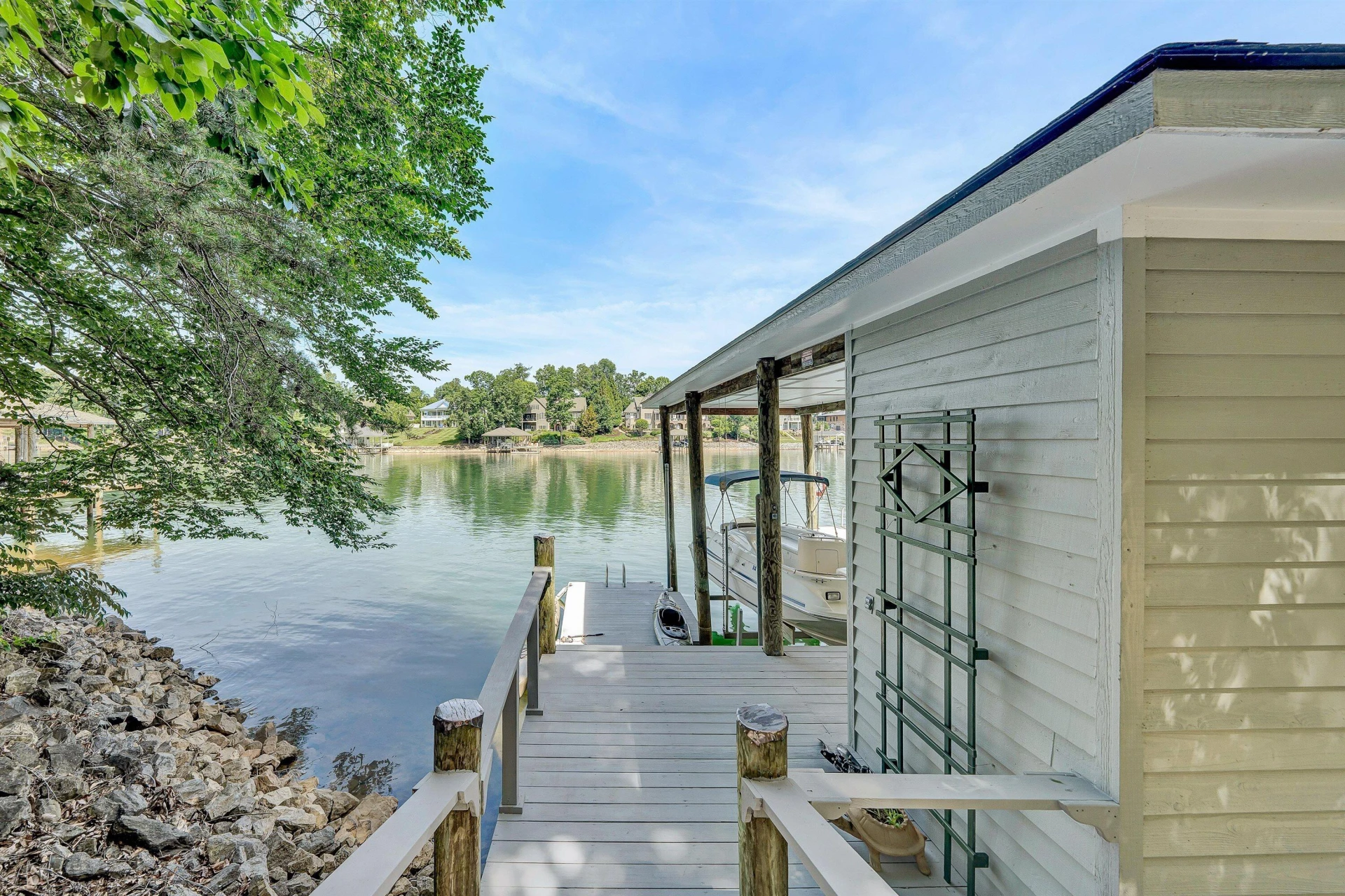 315 Upland Shores DR - Photo 68