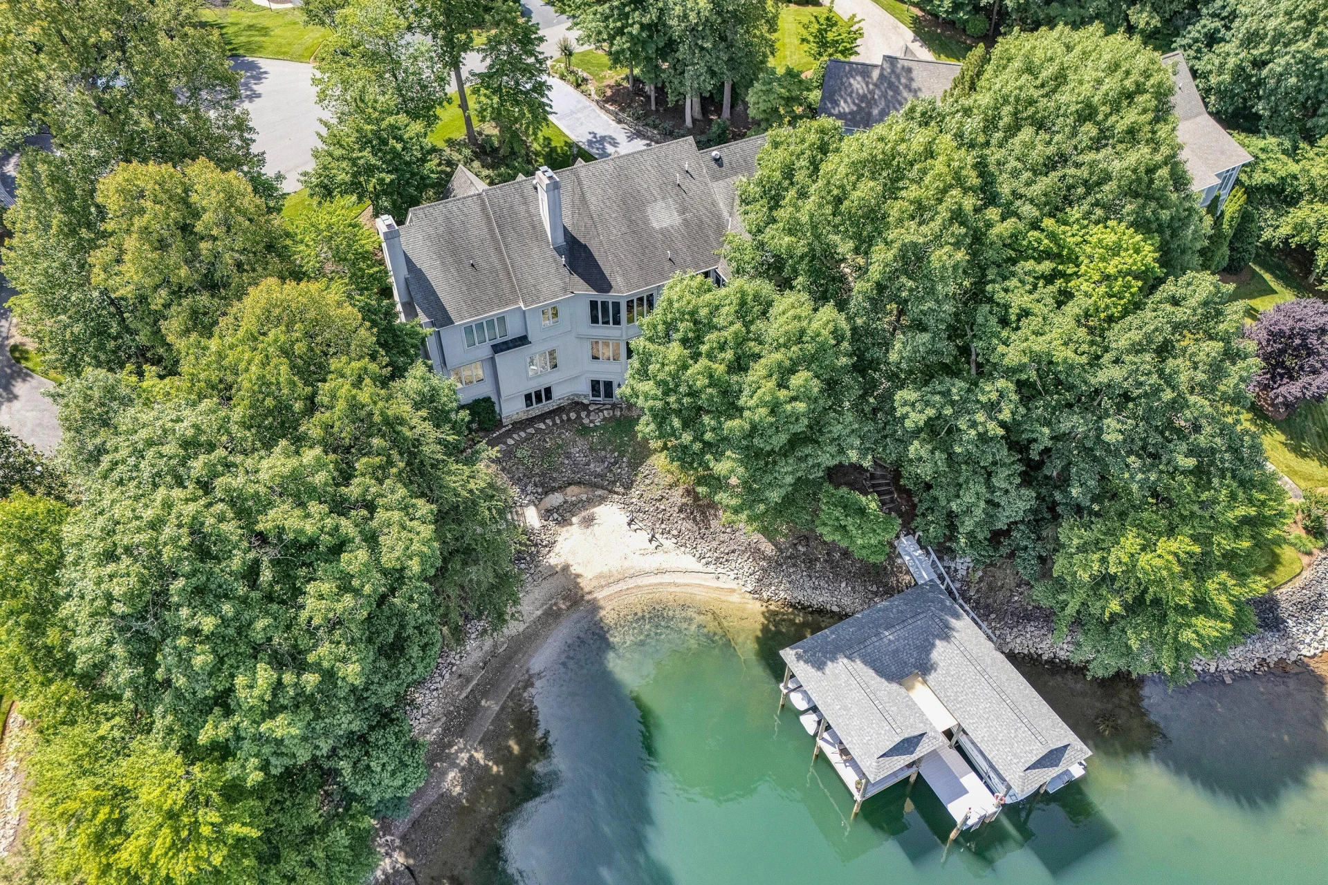 315 Upland Shores DR - Photo 74