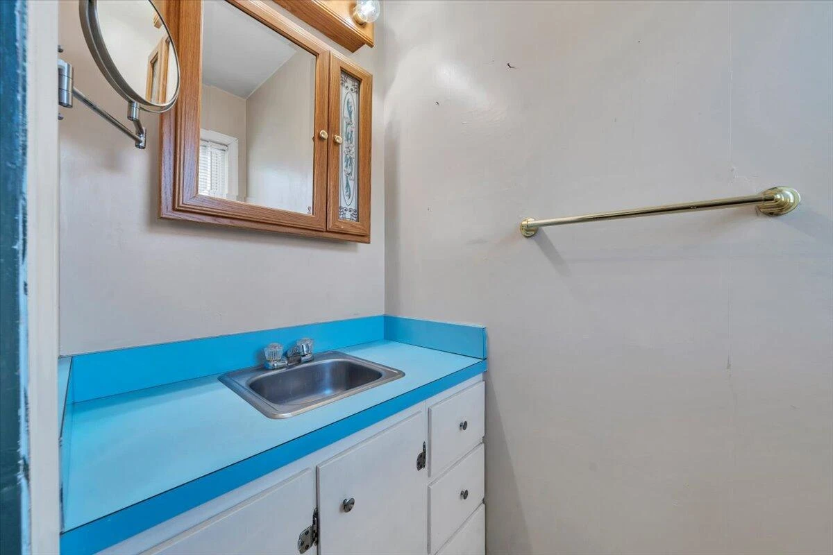 1340 Nover AVE - Photo 14