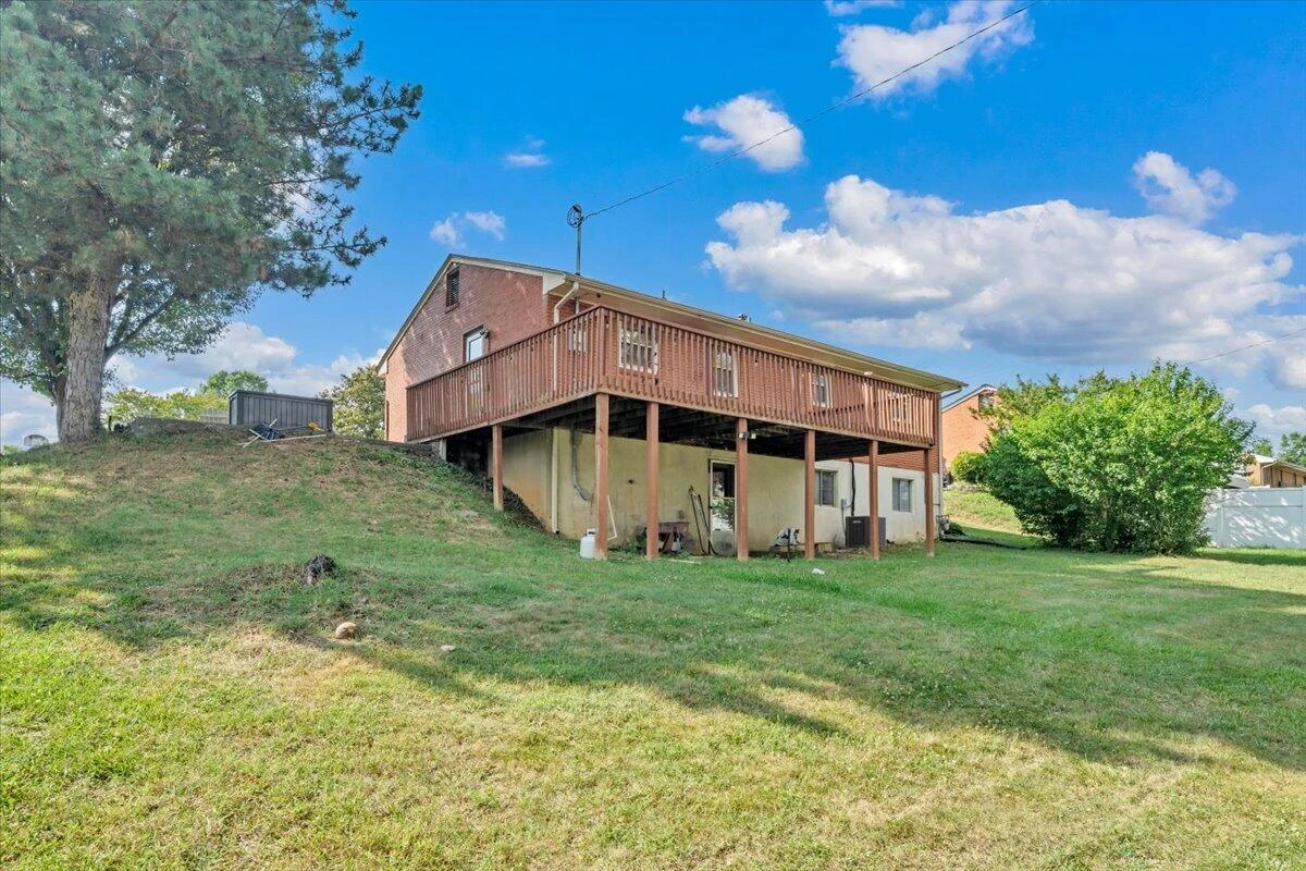 1340 Nover AVE - Photo 34