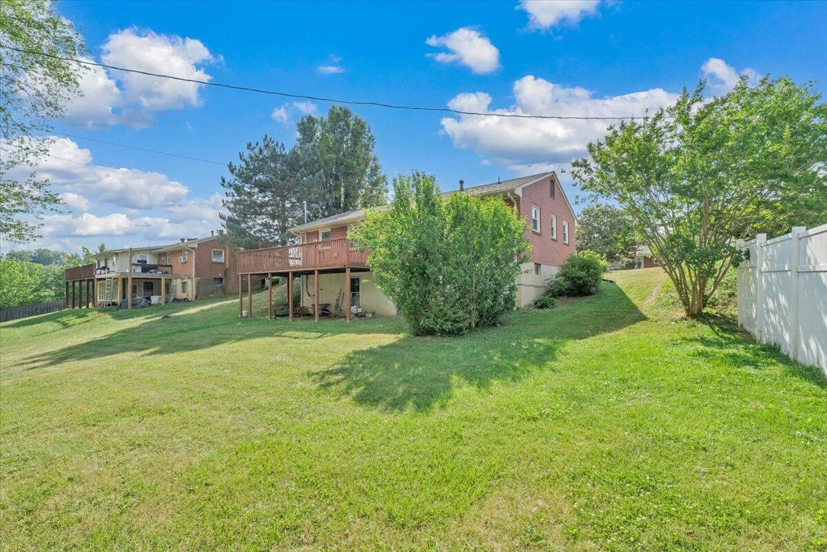 1340 Nover AVE - Photo 38
