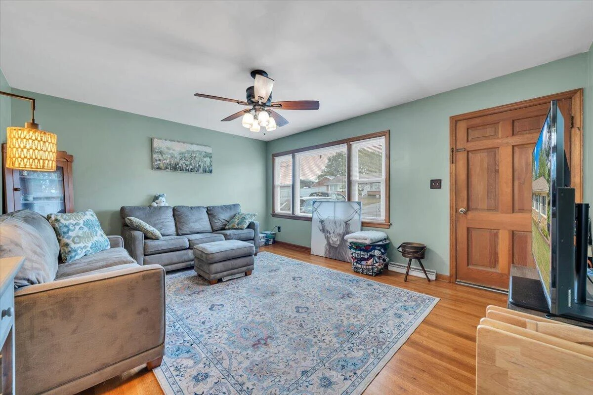 1340 Nover AVE - Photo 6