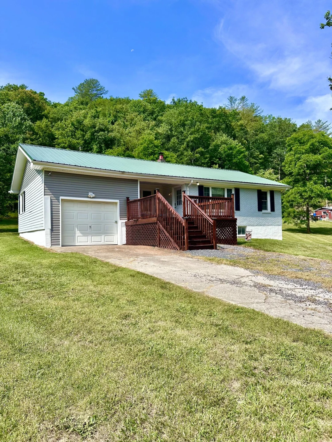 73 Indian Hill RD - Photo 4