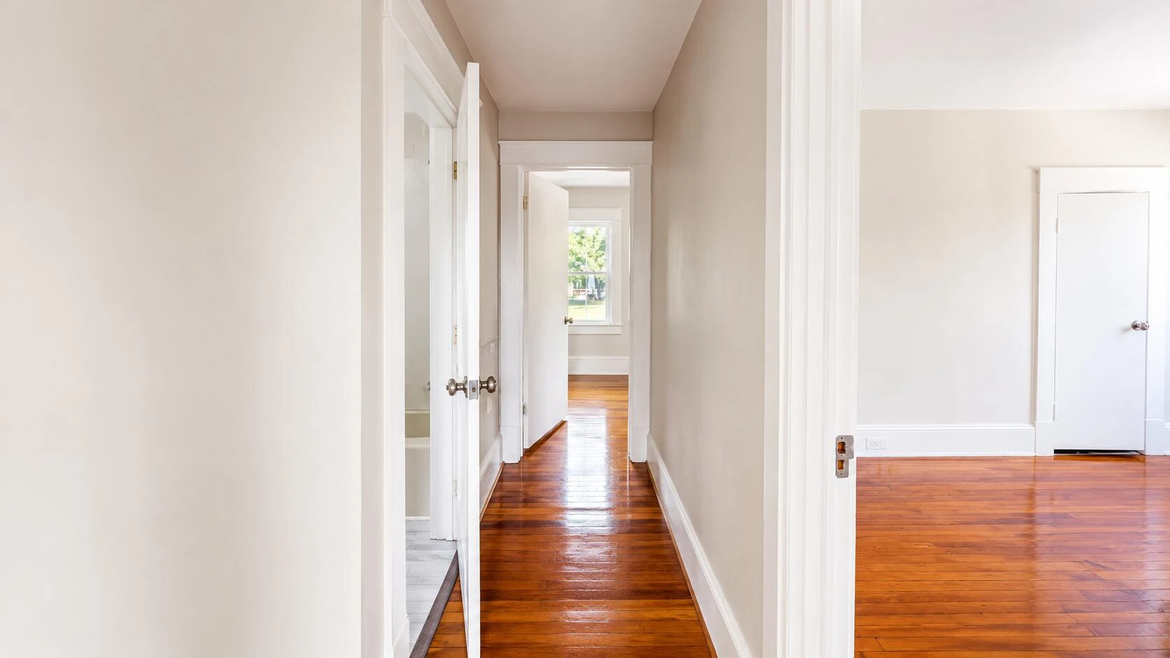 2511 Delaware AVE NW - Photo 13
