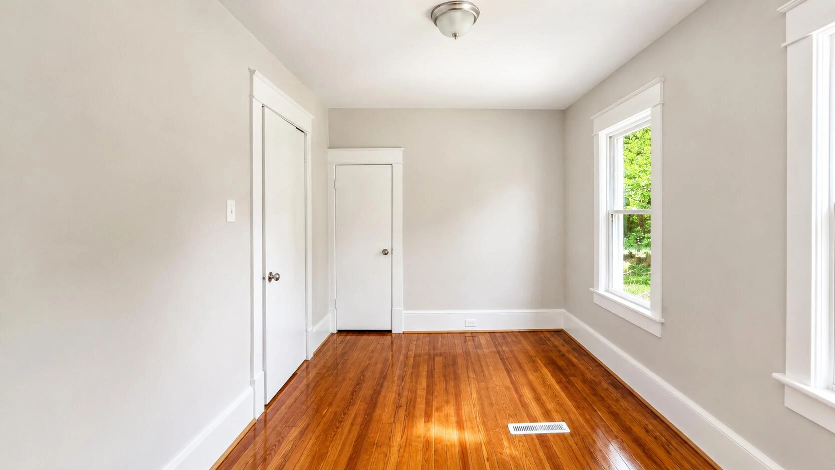 2511 Delaware AVE NW - Photo 19
