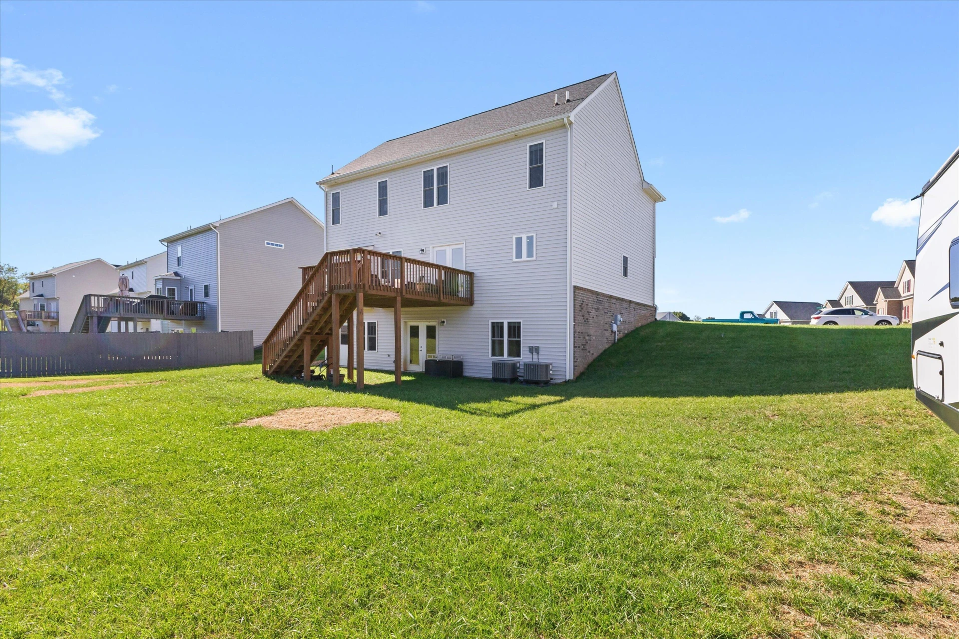 605 Spring Grove DR - Photo 37