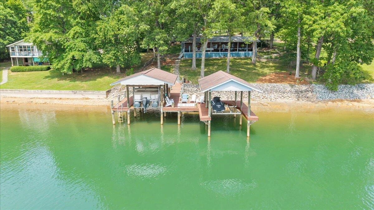 35 Bluewater CT